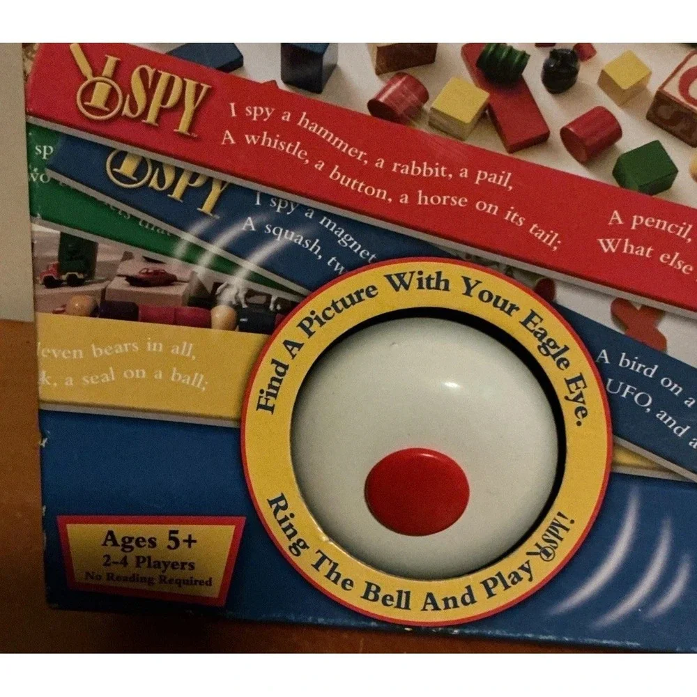 2018 I Spy Eagle Eye Scholastic Board Game Briarpatch Inc Ages 5+ Missing 1 Card